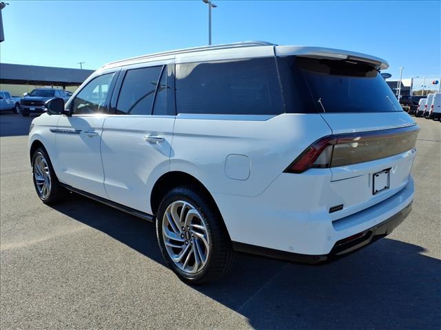 new 2025 Lincoln Navigator car, priced at $105,085