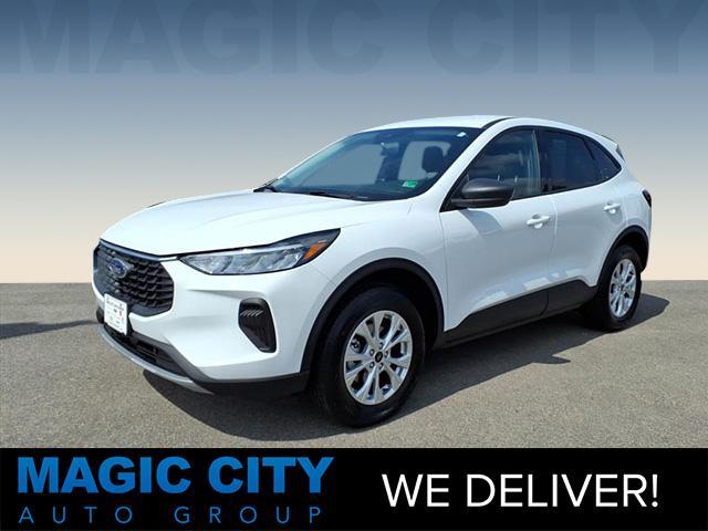 used 2025 Ford Escape car, priced at $30,995