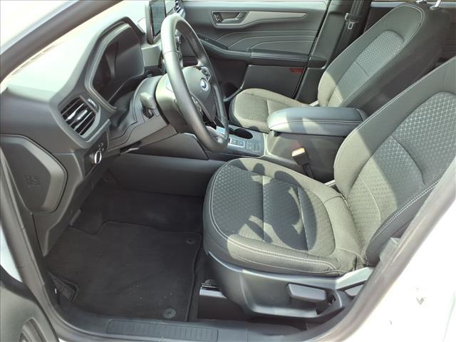 used 2025 Ford Escape car, priced at $30,995
