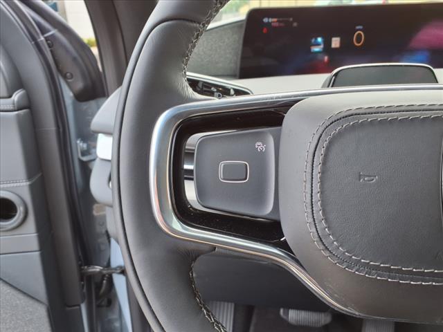 new 2025 Lincoln Navigator car, priced at $109,305