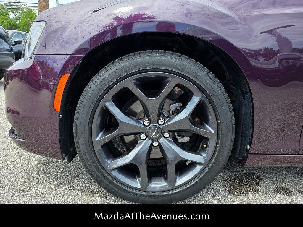 used 2021 Chrysler 300 car, priced at $23,062