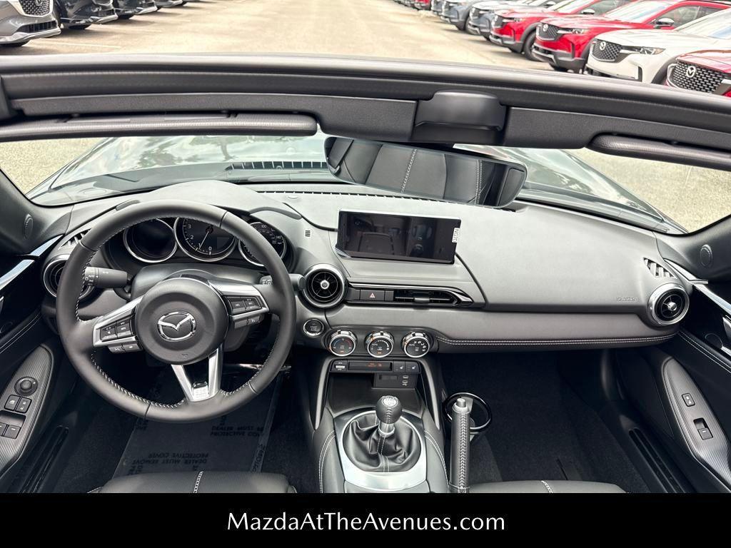 new 2025 Mazda MX-5 Miata RF car, priced at $38,182