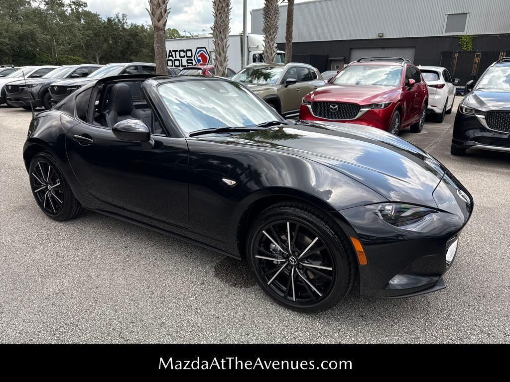 new 2025 Mazda MX-5 Miata RF car, priced at $38,182