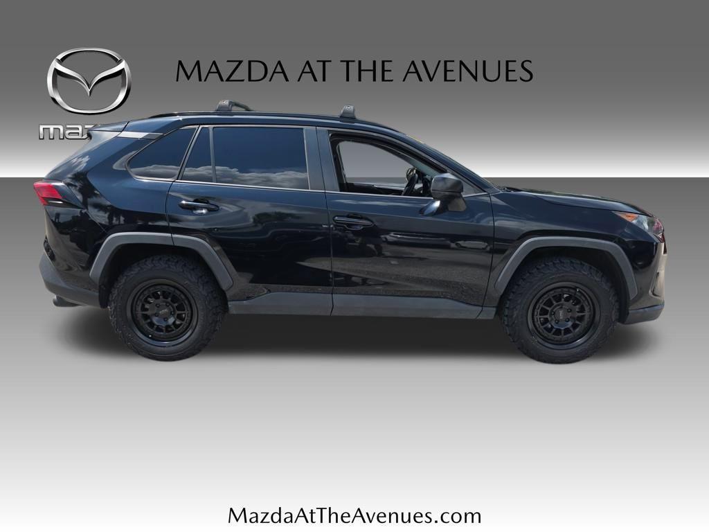 used 2020 Toyota RAV4 car, priced at $22,467