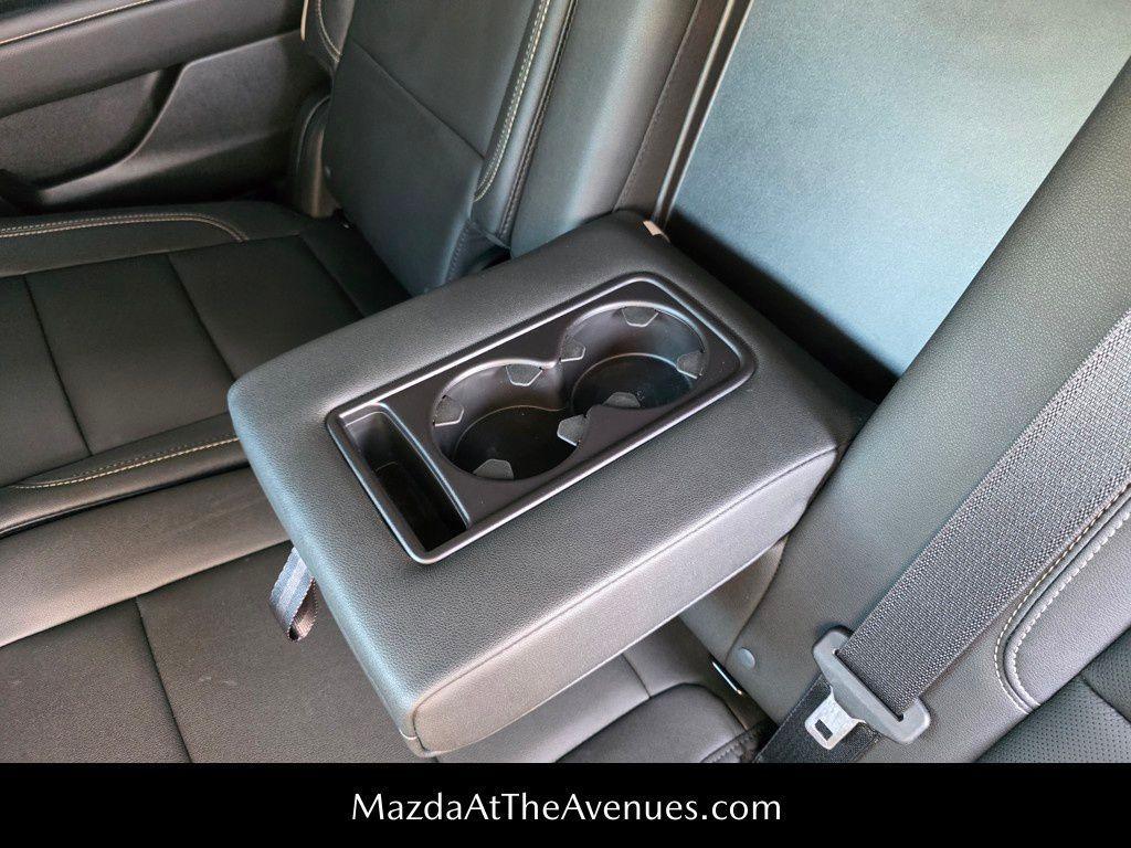 used 2023 GMC Yukon car, priced at $57,376