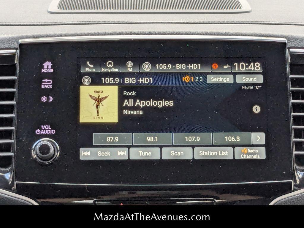 used 2022 Honda Pilot car, priced at $35,211