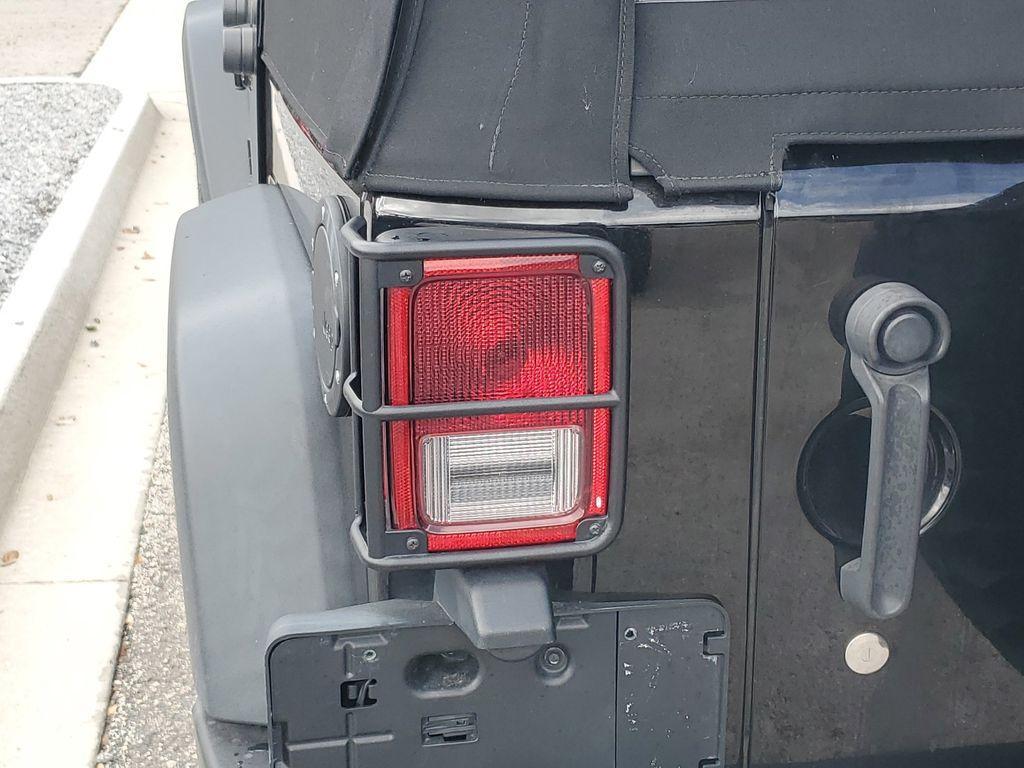 used 2016 Jeep Wrangler Unlimited car, priced at $25,000