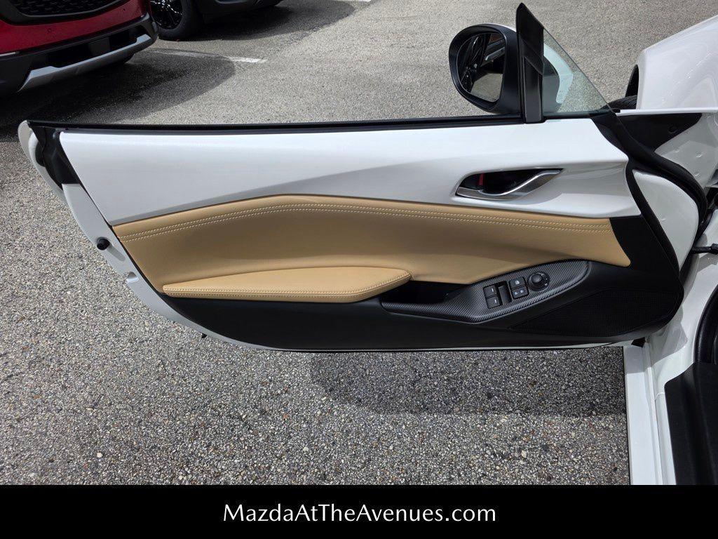new 2025 Mazda MX-5 Miata RF car, priced at $38,956
