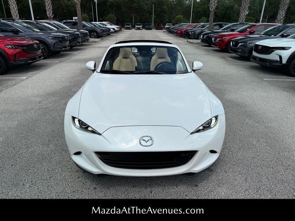 new 2025 Mazda MX-5 Miata RF car, priced at $39,722