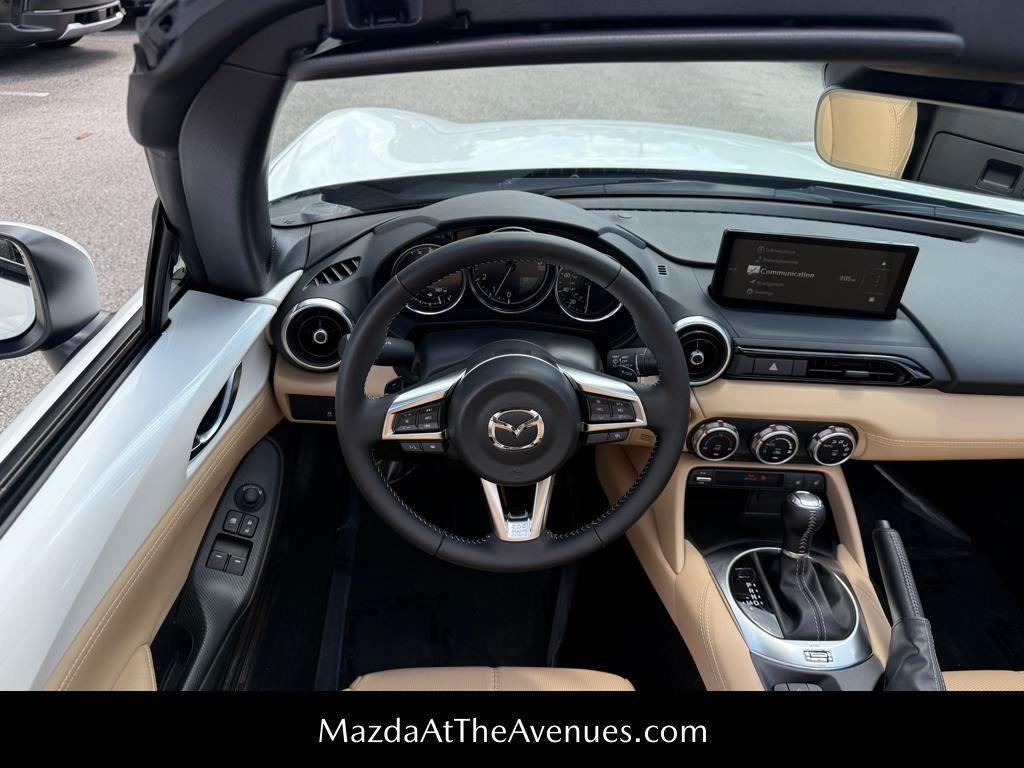 new 2025 Mazda MX-5 Miata RF car, priced at $39,722