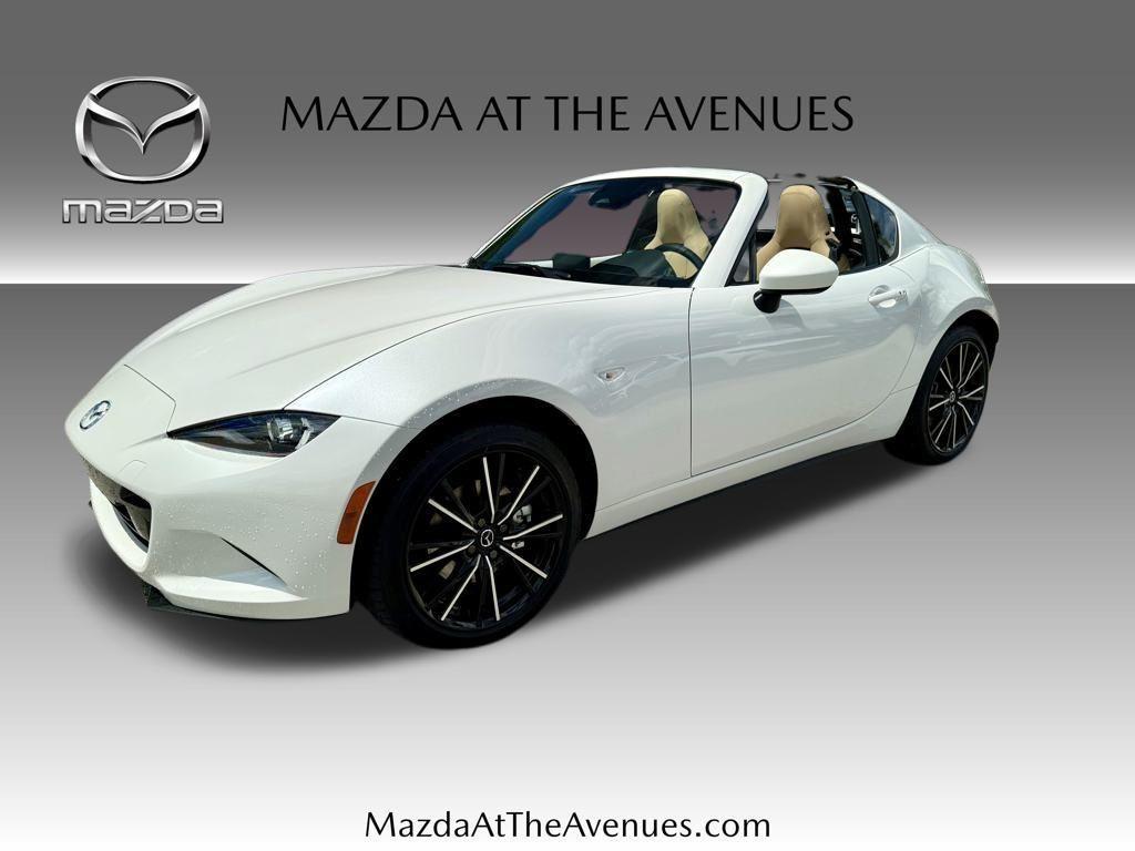 new 2025 Mazda MX-5 Miata RF car, priced at $39,722