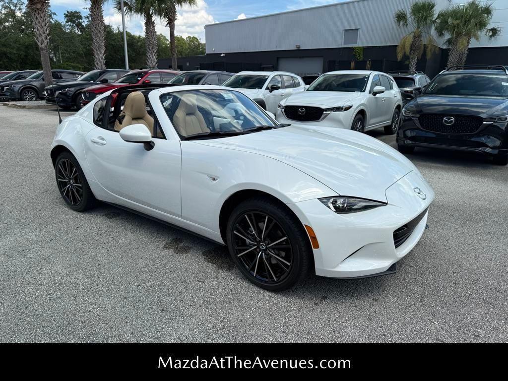new 2025 Mazda MX-5 Miata RF car, priced at $39,722