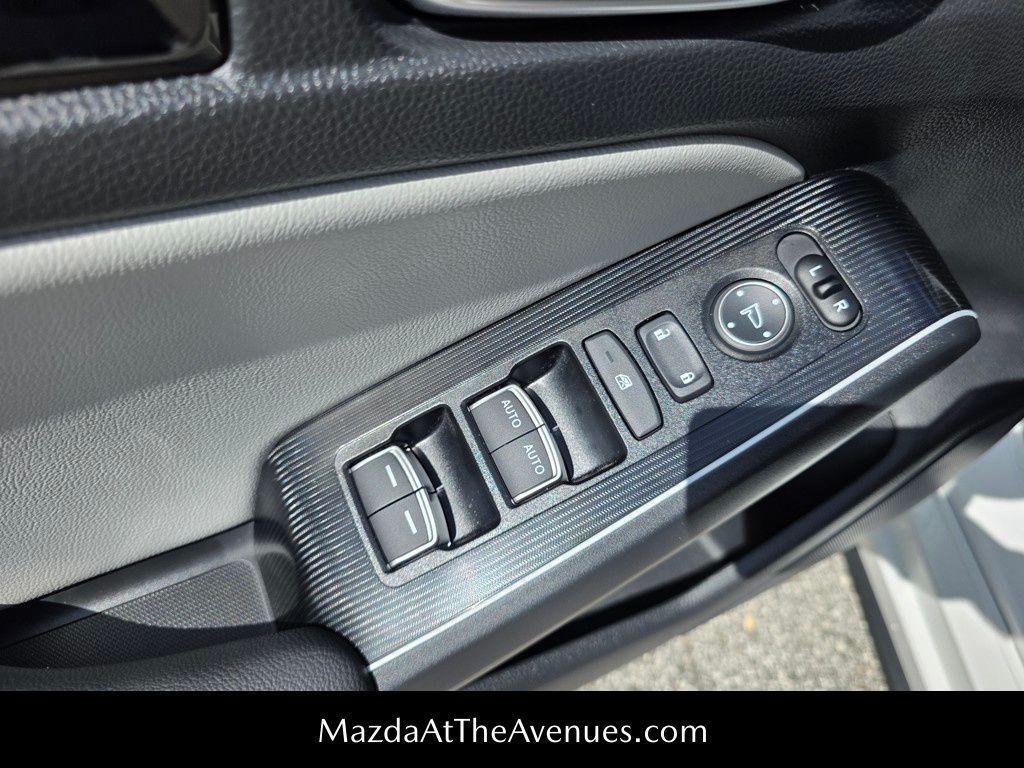 used 2025 Honda Civic Hybrid car, priced at $28,499
