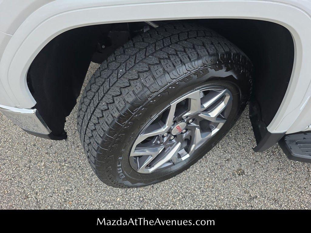 used 2024 GMC Sierra 1500 car, priced at $52,047
