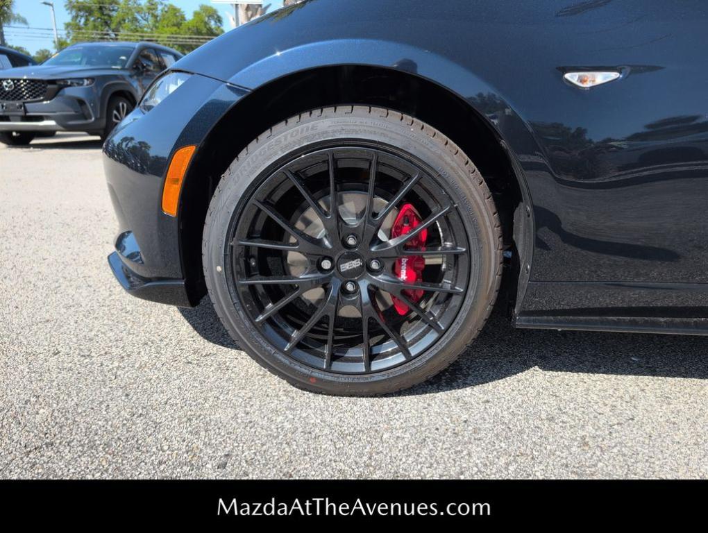 new 2025 Mazda MX-5 Miata RF car, priced at $41,014