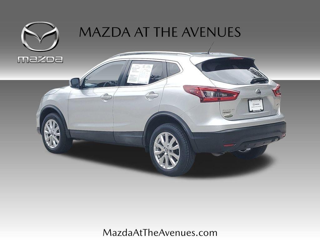 used 2020 Nissan Rogue Sport car, priced at $17,000
