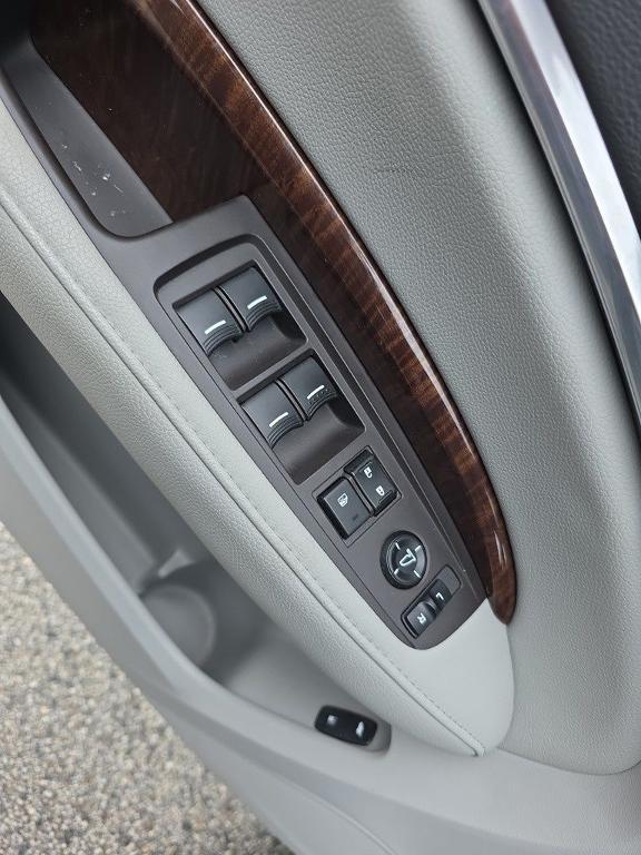 used 2020 Acura MDX car, priced at $23,991