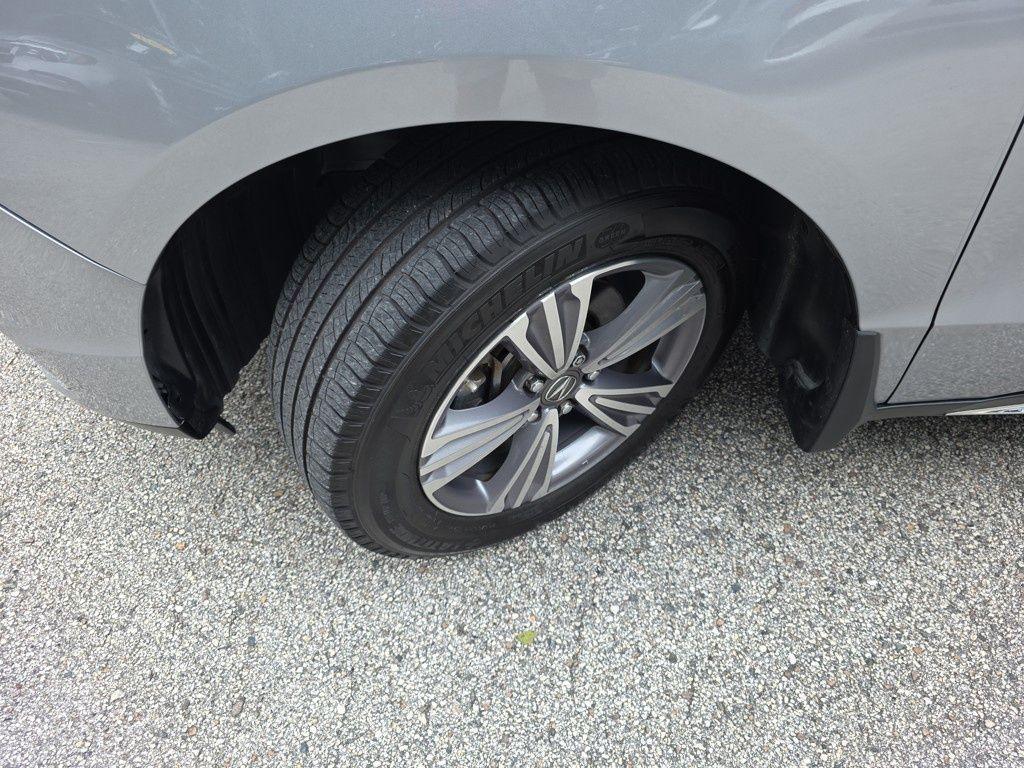used 2020 Acura MDX car, priced at $23,991