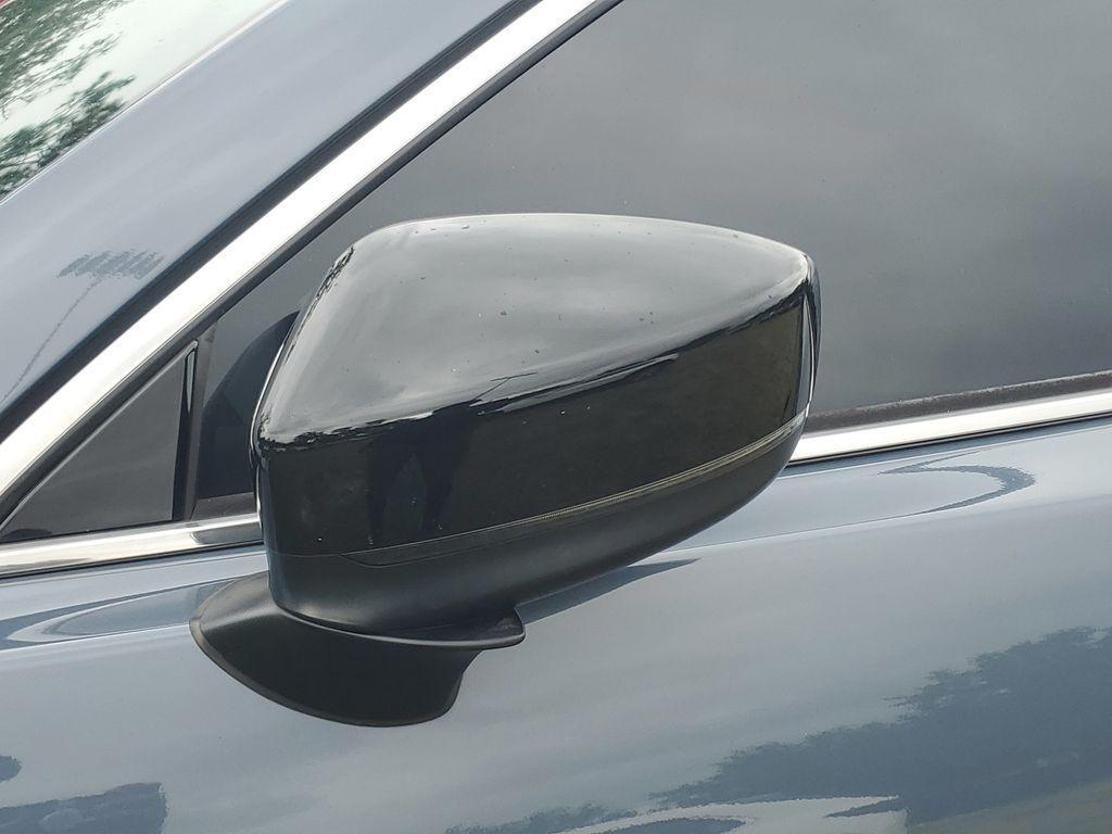 used 2022 Mazda CX-9 car, priced at $27,899