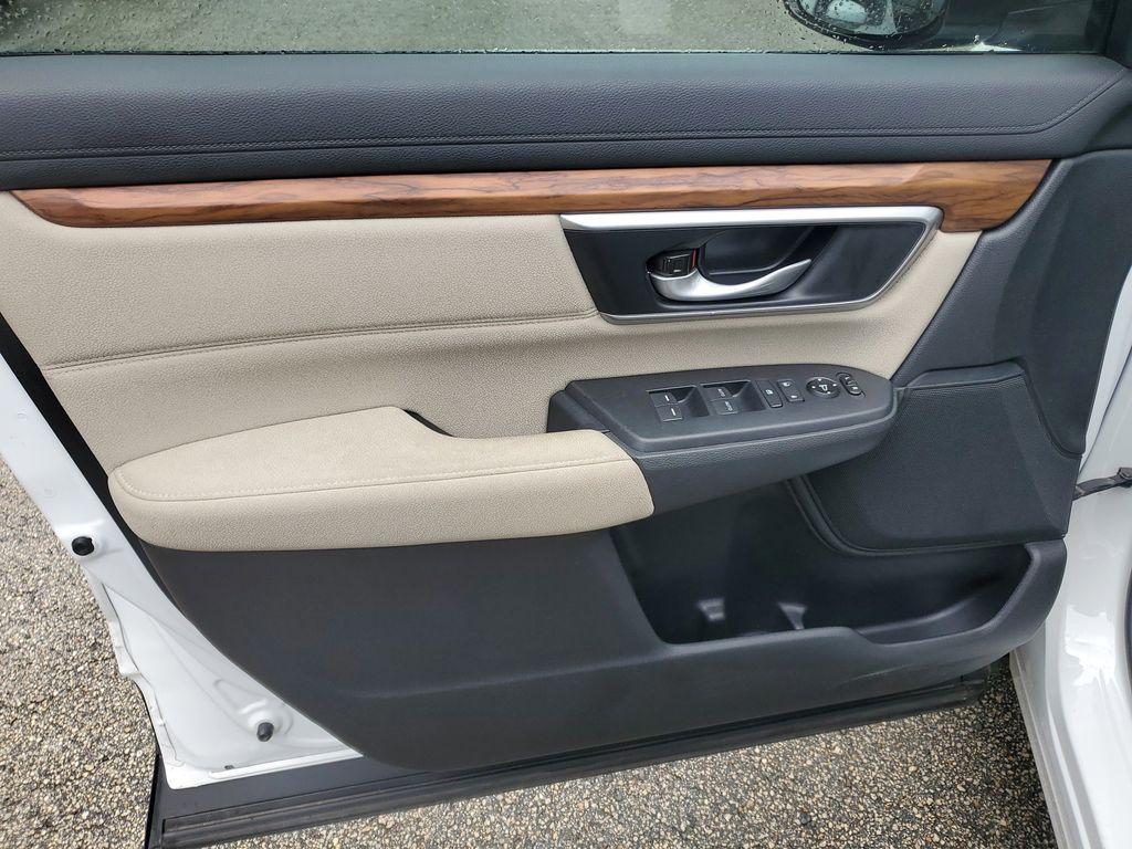 used 2020 Honda CR-V car, priced at $22,106