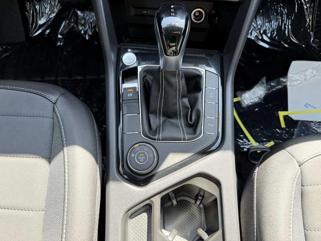 new 2025 Volkswagen Taos car, priced at $33,306