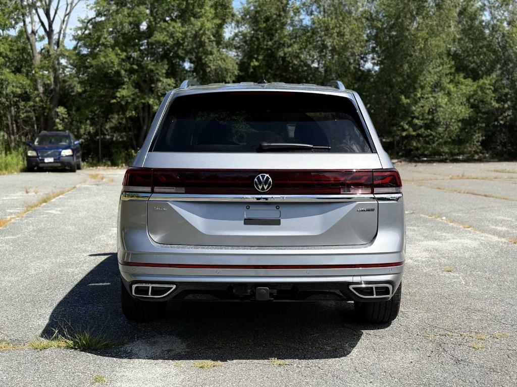 new 2026 Volkswagen Atlas car, priced at $54,070