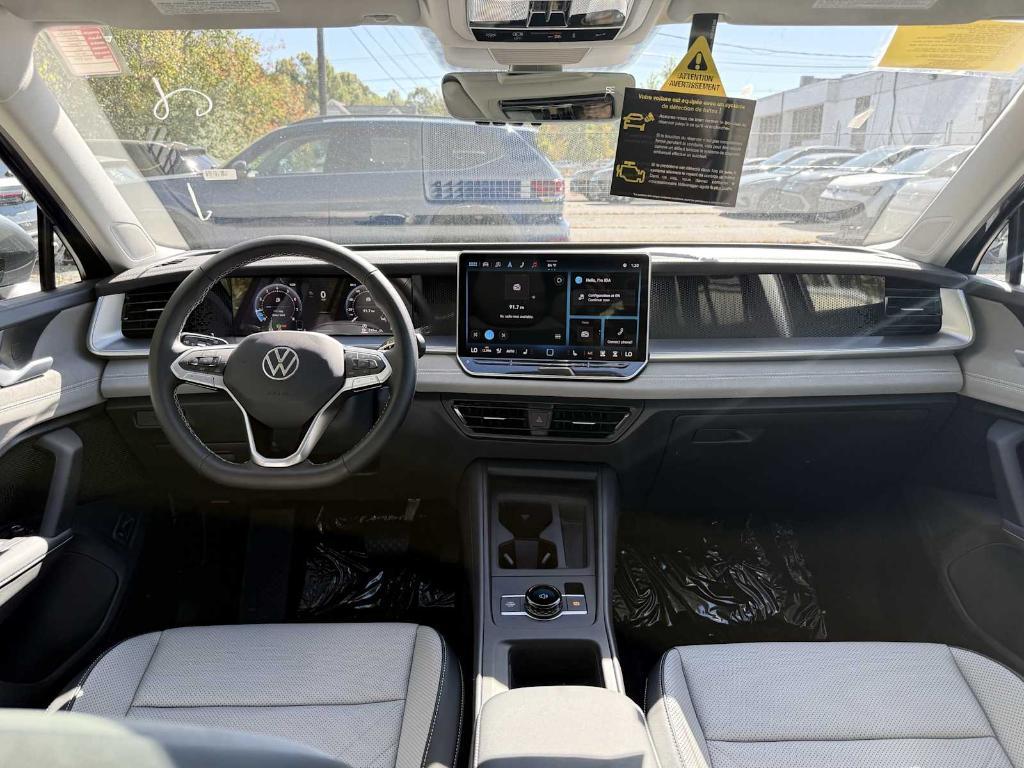 new 2025 Volkswagen Tiguan car, priced at $35,355