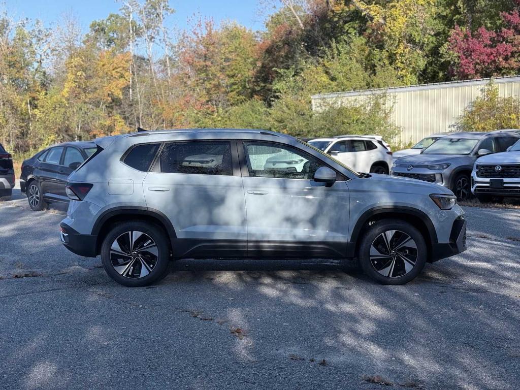 new 2025 Volkswagen Taos car, priced at $32,160