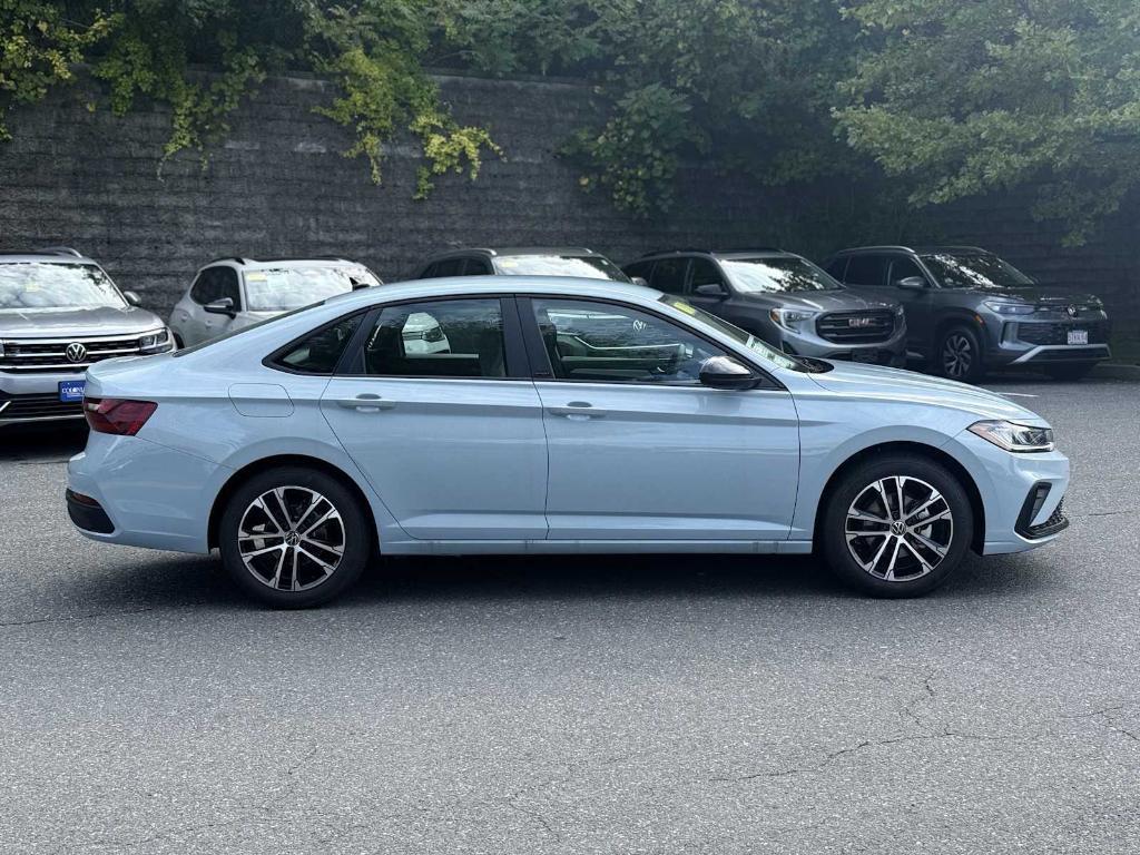 new 2025 Volkswagen Jetta car, priced at $25,162