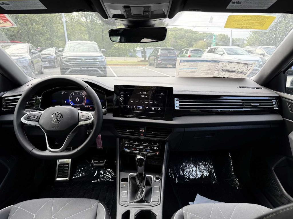 new 2025 Volkswagen Jetta car, priced at $25,162