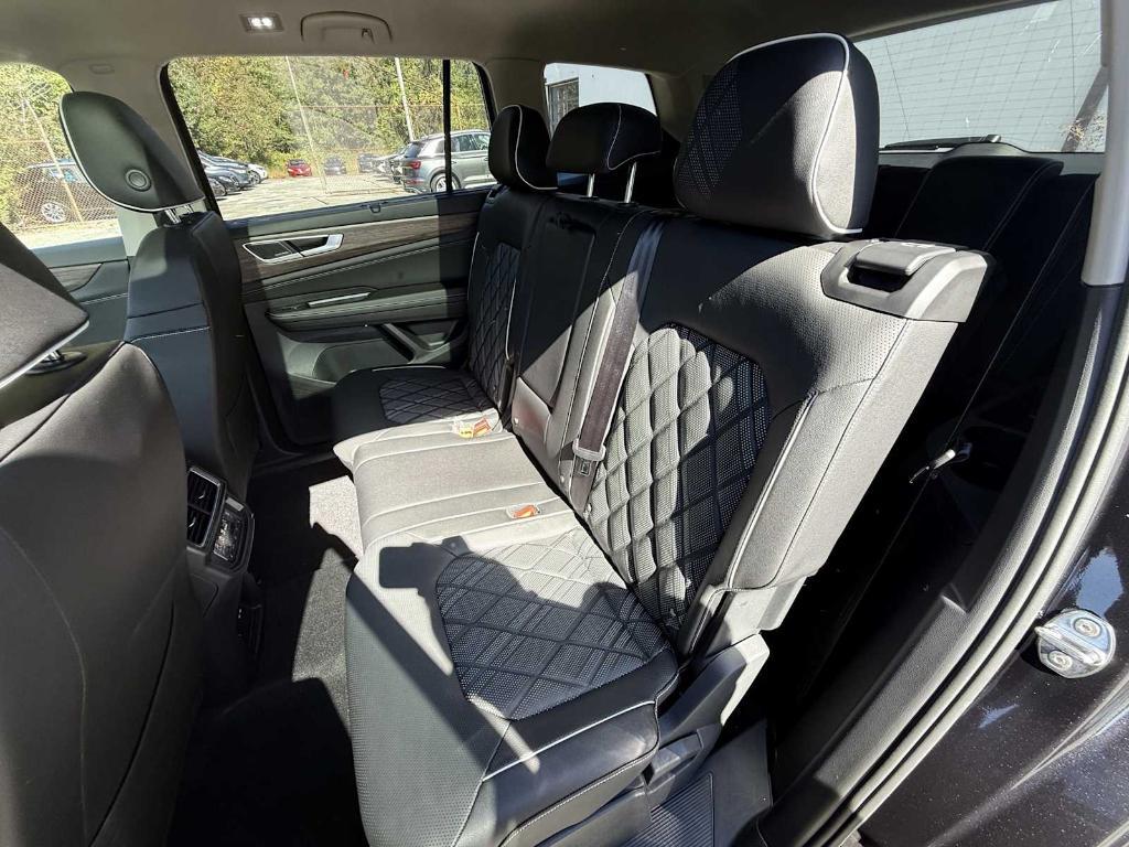 new 2026 Volkswagen Atlas car, priced at $53,972