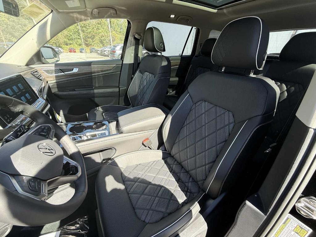 new 2026 Volkswagen Atlas car, priced at $53,972