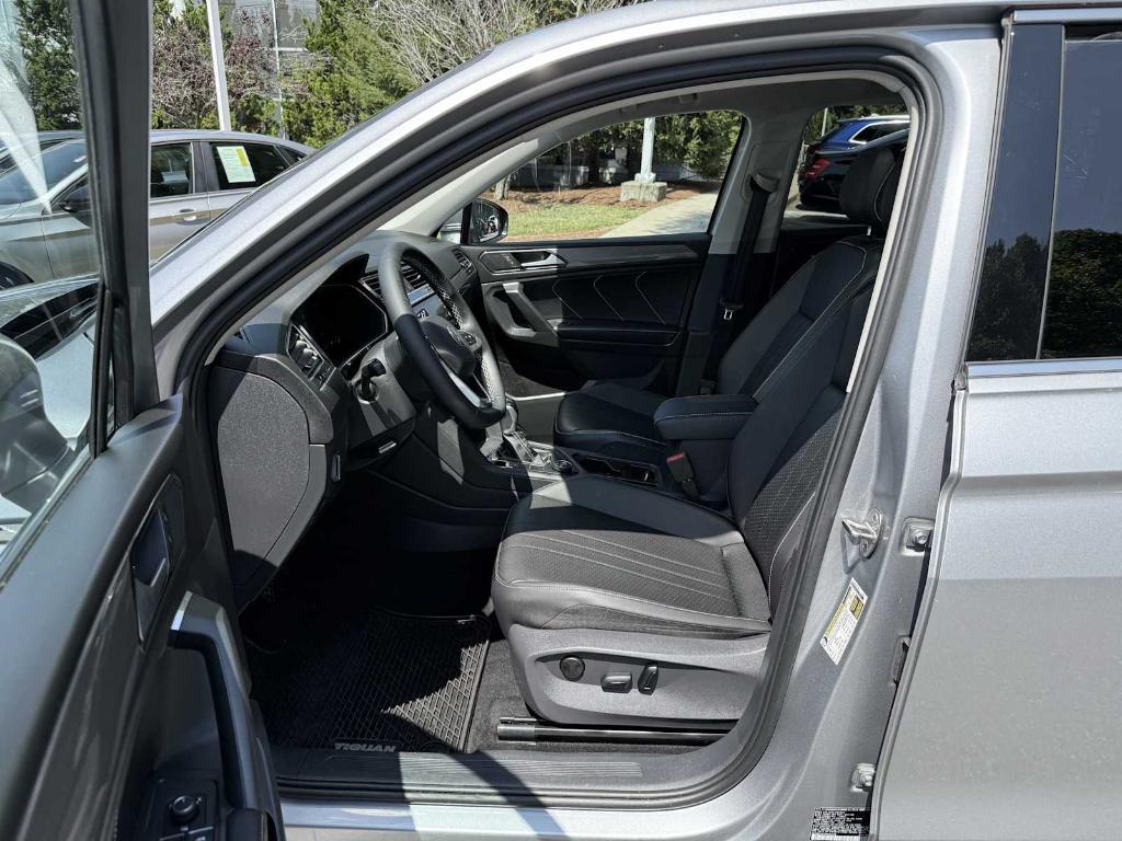 used 2023 Volkswagen Tiguan car, priced at $26,884