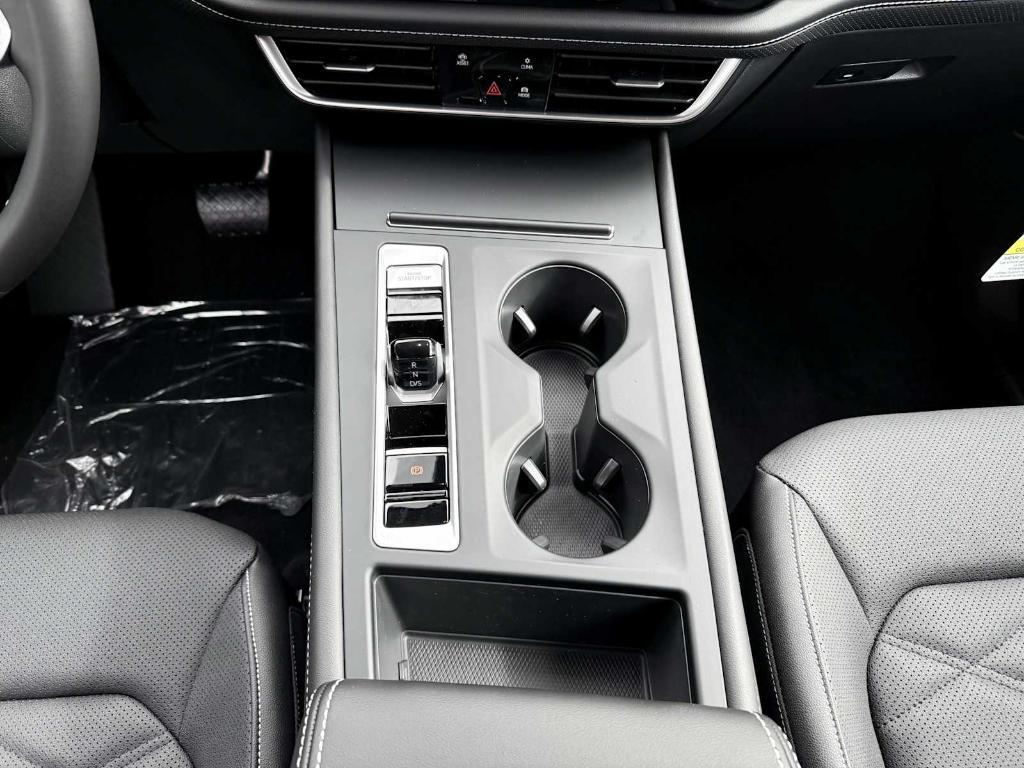 new 2026 Volkswagen Atlas car, priced at $41,716