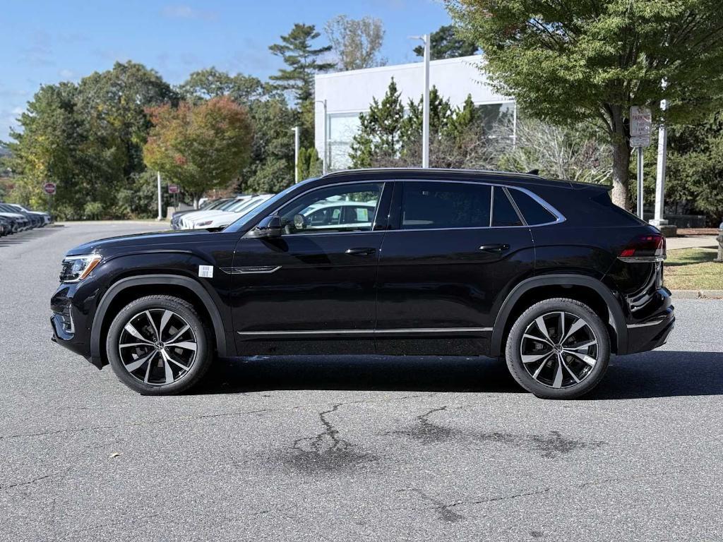 new 2026 Volkswagen Atlas Cross Sport car, priced at $53,495