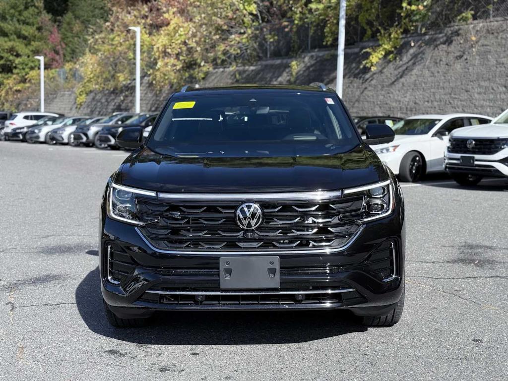 new 2026 Volkswagen Atlas Cross Sport car, priced at $53,495