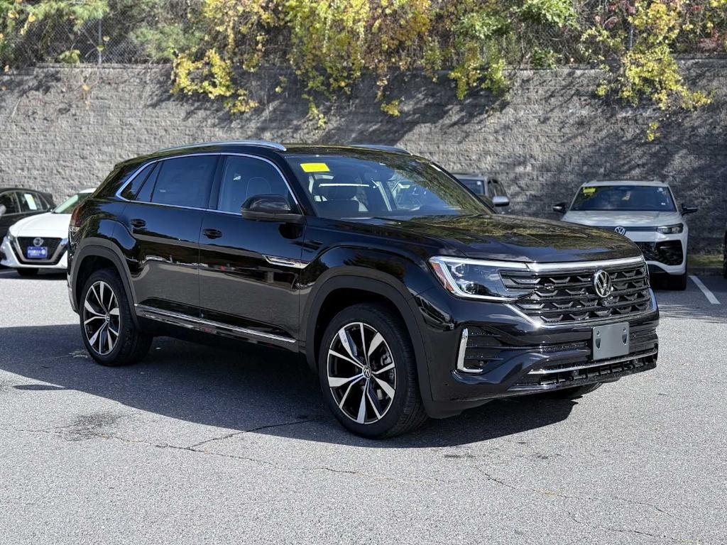 new 2026 Volkswagen Atlas Cross Sport car, priced at $53,495