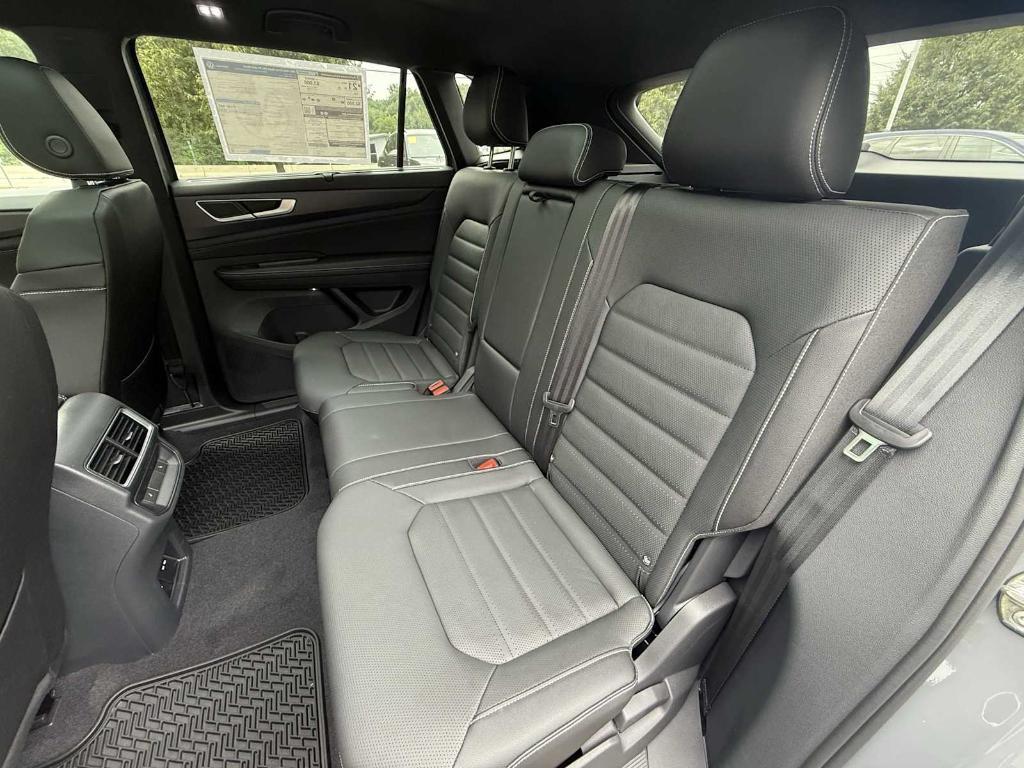new 2025 Volkswagen Atlas Cross Sport car, priced at $47,851
