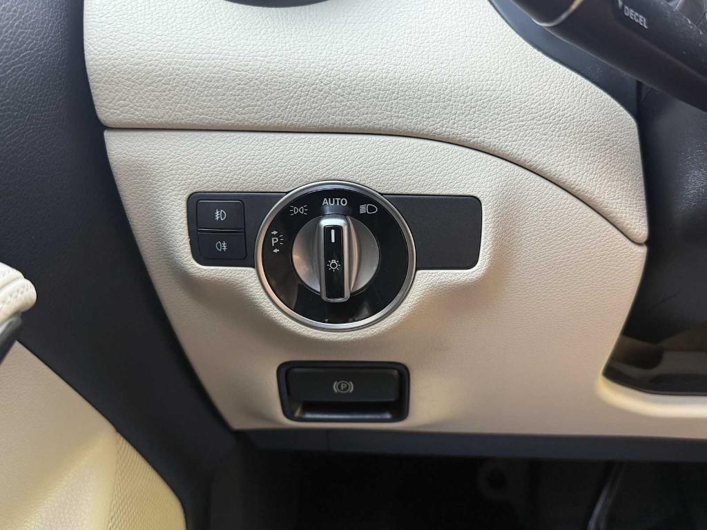 used 2018 Mercedes-Benz GLA 250 car, priced at $21,776