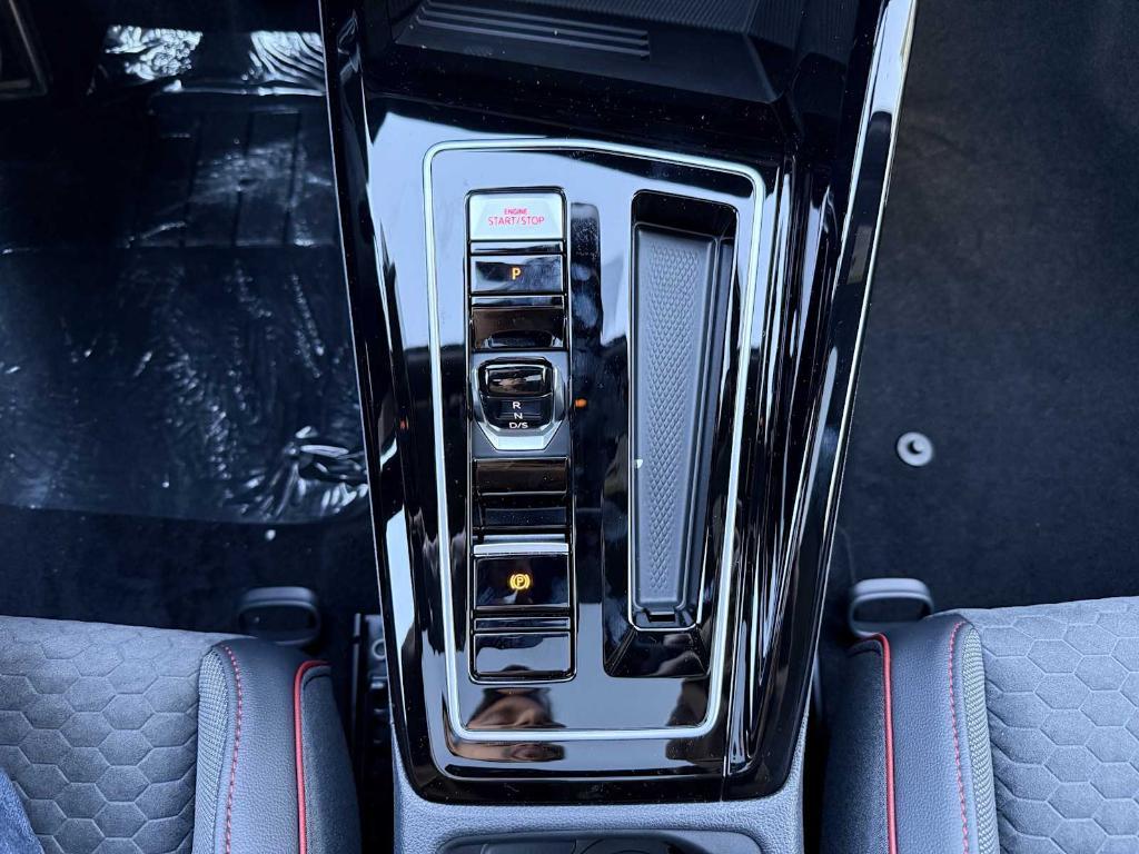 new 2025 Volkswagen Golf GTI car, priced at $37,772