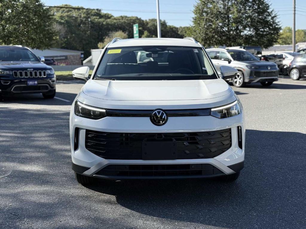 new 2025 Volkswagen Tiguan car, priced at $31,288