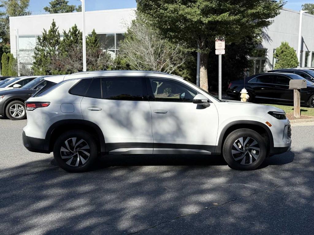 new 2025 Volkswagen Tiguan car, priced at $31,288