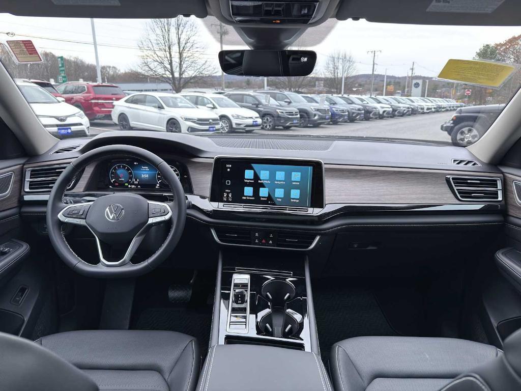 new 2026 Volkswagen Atlas car, priced at $49,662