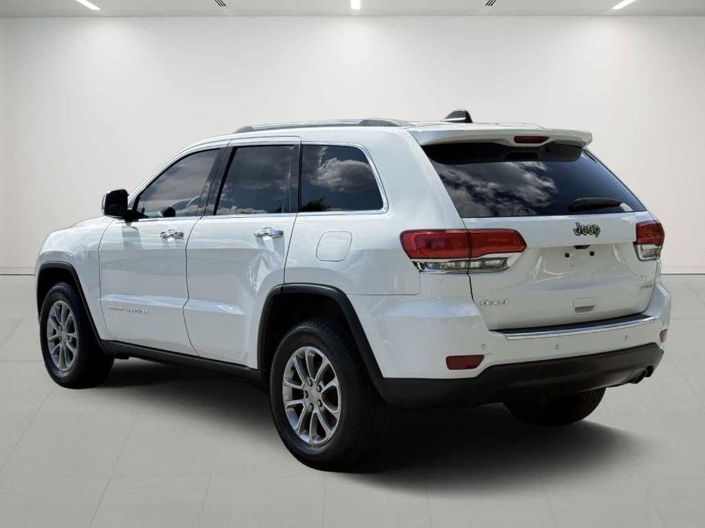used 2015 Jeep Grand Cherokee car, priced at $13,995