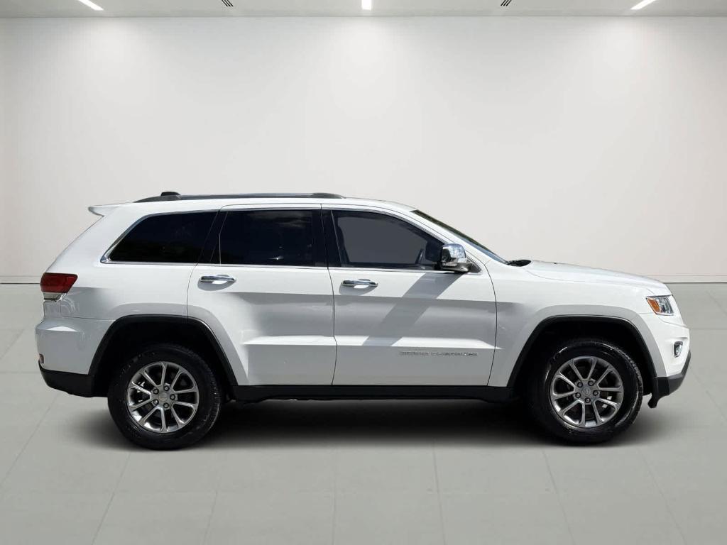 used 2015 Jeep Grand Cherokee car, priced at $13,995