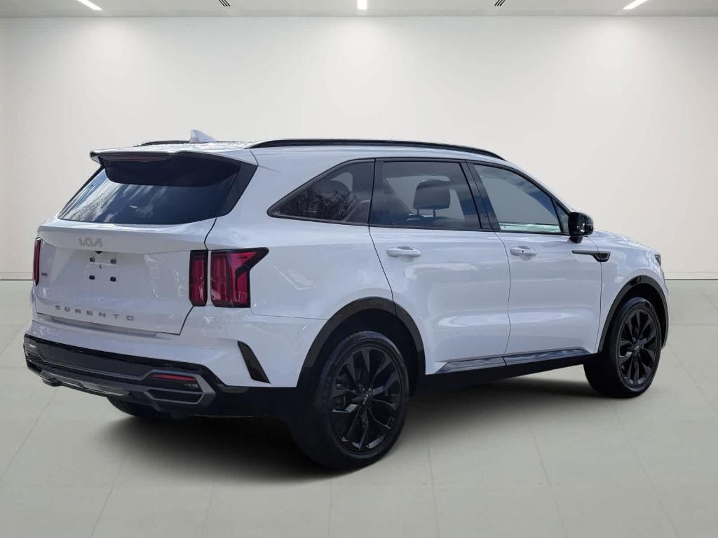 used 2022 Kia Sorento car, priced at $28,269