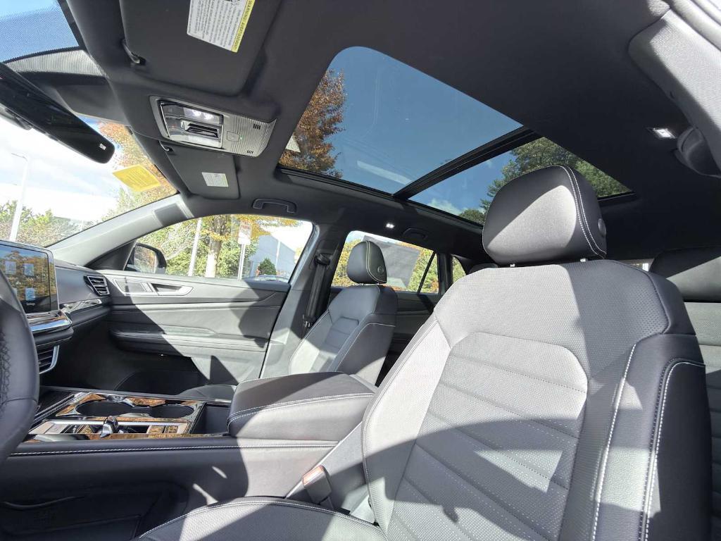 new 2026 Volkswagen Atlas Cross Sport car, priced at $50,972