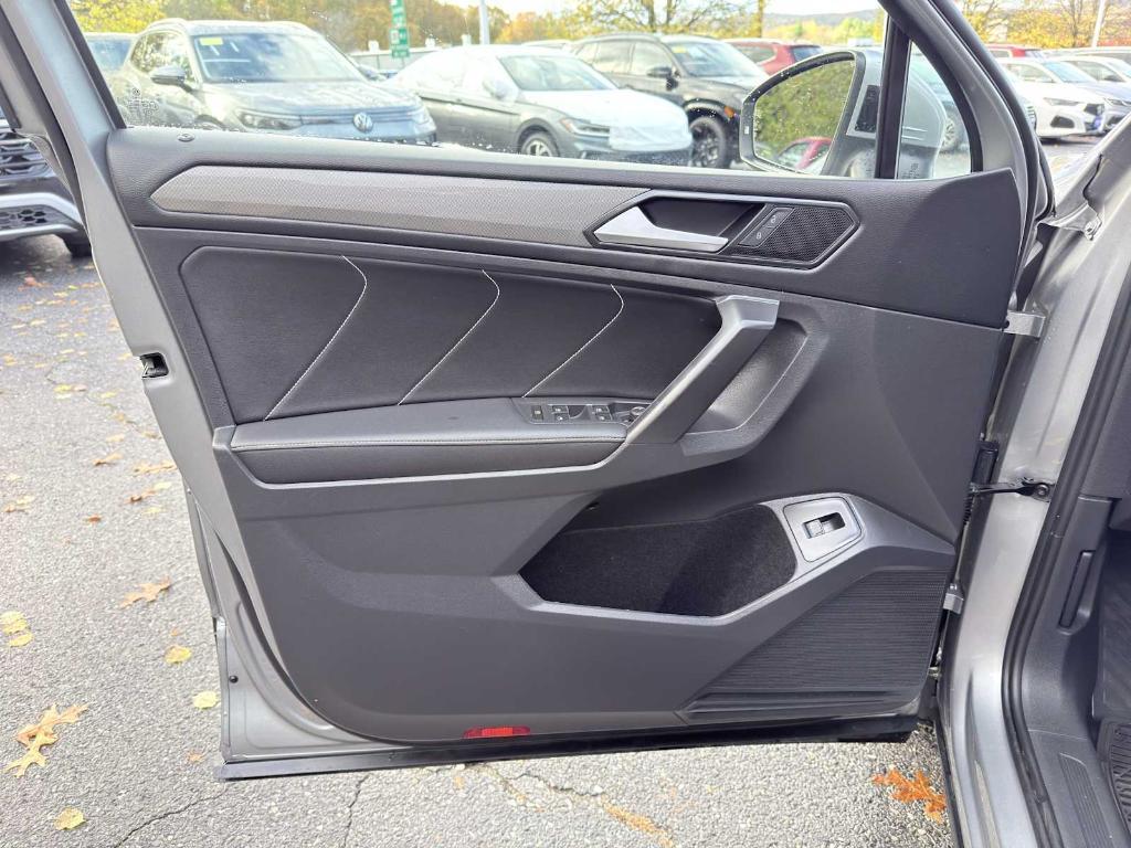 used 2022 Volkswagen Tiguan car, priced at $25,193