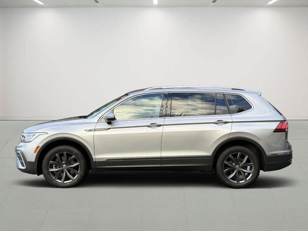 used 2022 Volkswagen Tiguan car, priced at $25,193