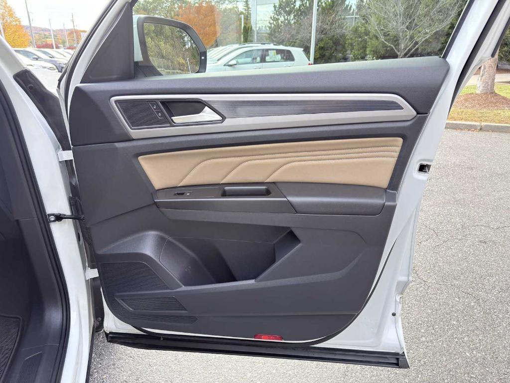 used 2020 Volkswagen Atlas Cross Sport car, priced at $25,741